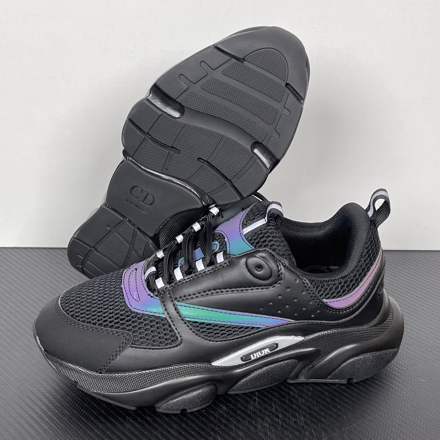 Dior B22 Plateadas