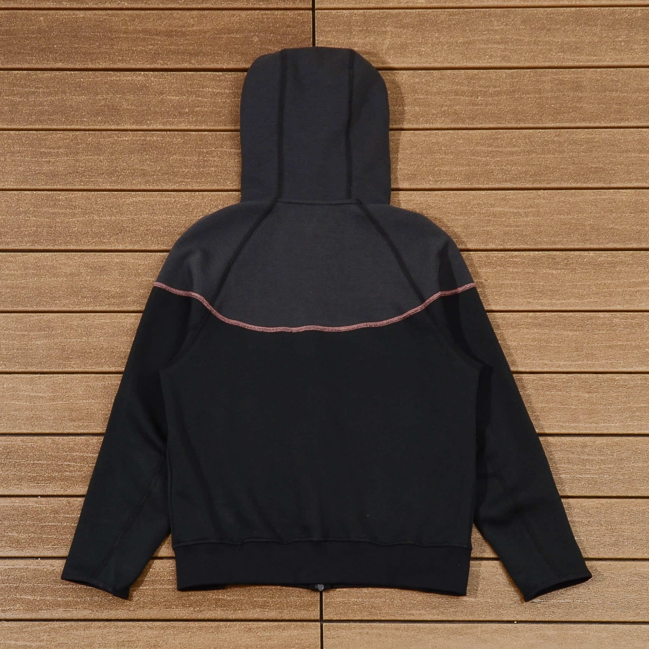 Conjunto Nike Tech x Syna