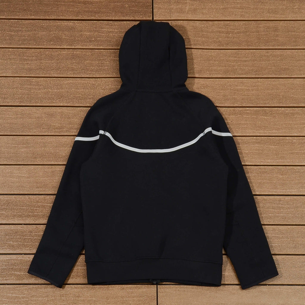 Nike Tech Fleece Negro