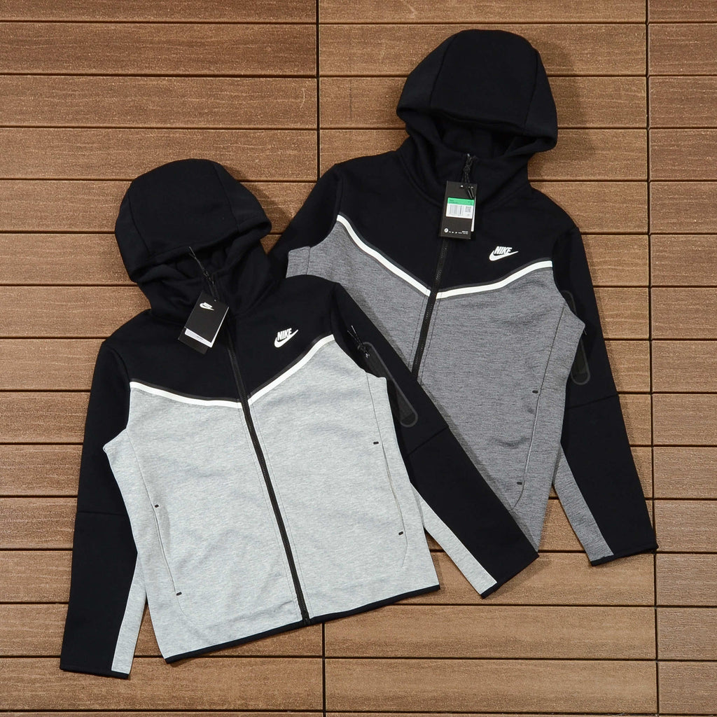 Nike Tech Negro-Gris Oscuro