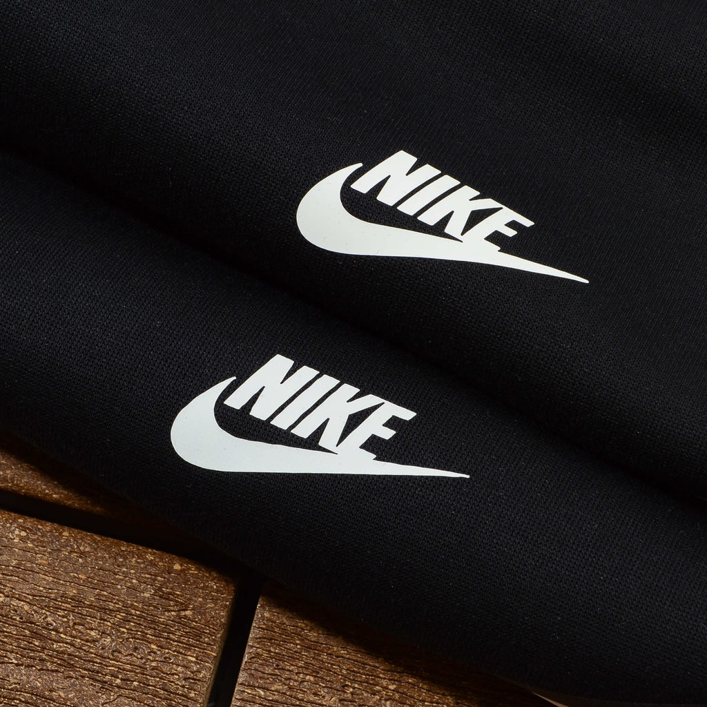 Nike Tech Negro-Gris Oscuro