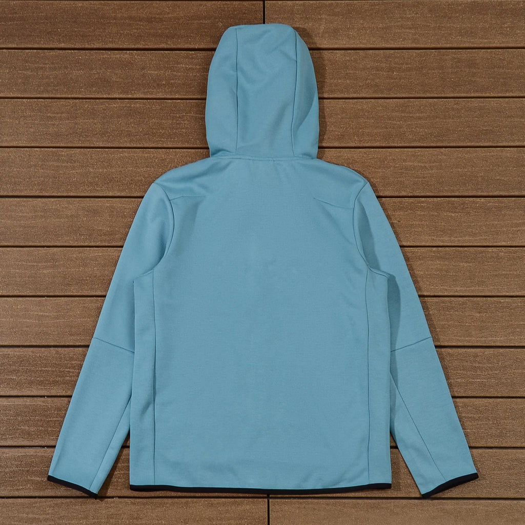 Nike Tech Celeste