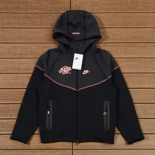 Conjunto Nike Tech x Syna
