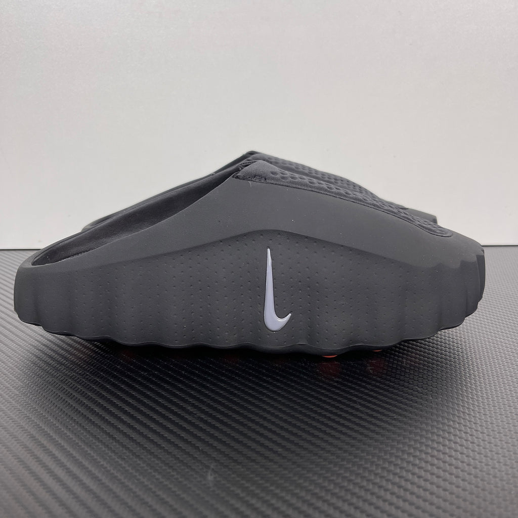 Nike Mind 001