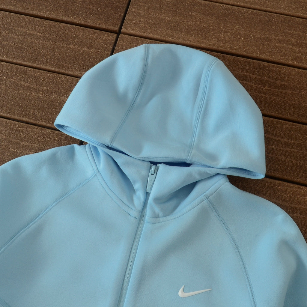 Conjunto Nike Tech x Nocta Celeste